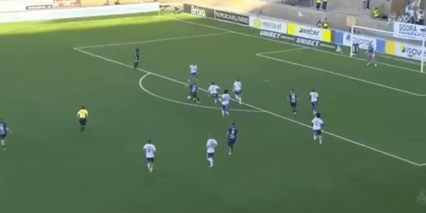 ⚽瑞典超半场：沃尔塔破门，约根森双响，天狼星暂1-2北雪平