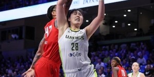 李月汝：格里娜是WNBA中最好的内线球员 能和她交手我很兴奋